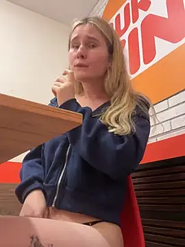 SiaLater's Live XXX Chat