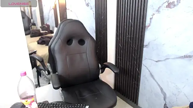 Chat XXX ao vivo de Harineff