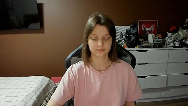 Chat +18 de SoniNesti ao vivo