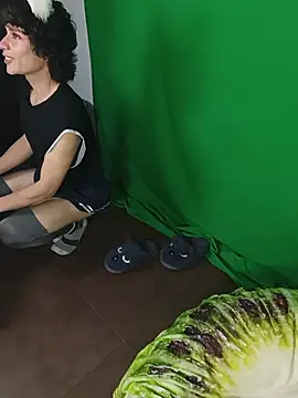 LittleTymmyn Webbikameraesitys