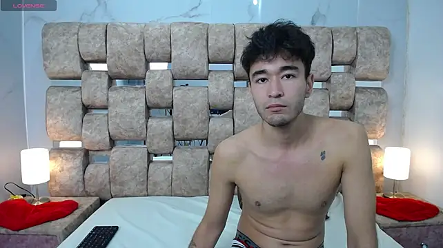 KathyAiden Pertunjukan Webcam
