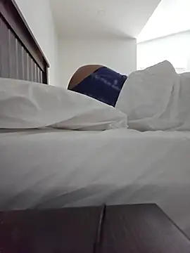 Chat +18 de bigGirth4u ao vivo