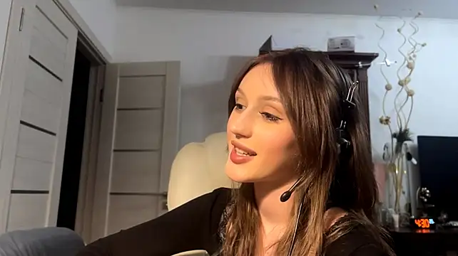ShannanWohlersn Live XXX chat