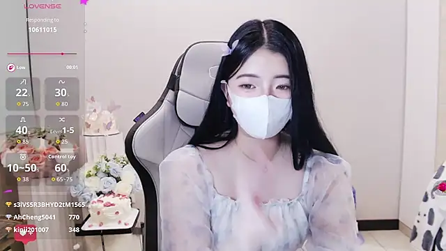 Sembang XXX Secara Langsung Nina_777_