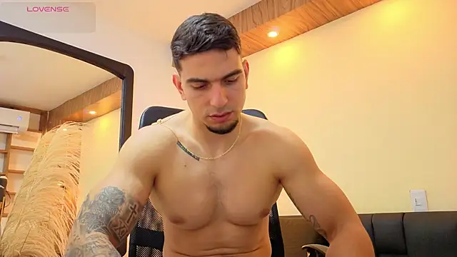 Josh_miller01's Webcam Show
