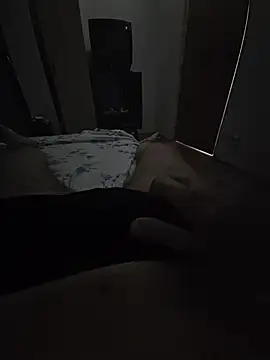 GoldenBoyzz99 Webcam-Show