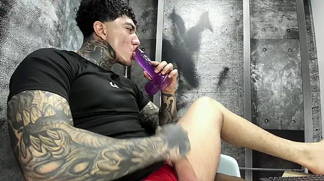 Gury_tattoo Live XXX-chat