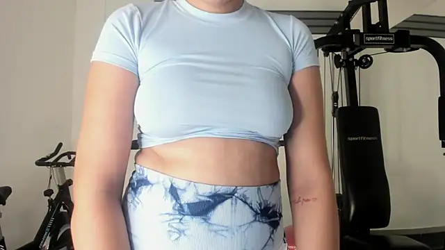Kaeelen_joy's Live XXX Chat