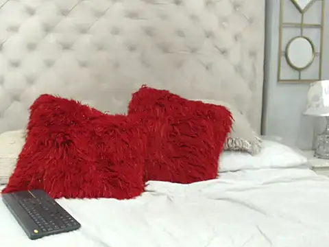 DaniStuart live XXX chat