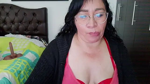 Grace_mature_milf Adlı Modelin Canlı XXX Sohbeti