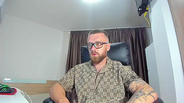 Онлайн чат XXX Findom_guy