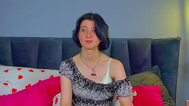 دردشة AnneAvelin الجنسية المباشرة