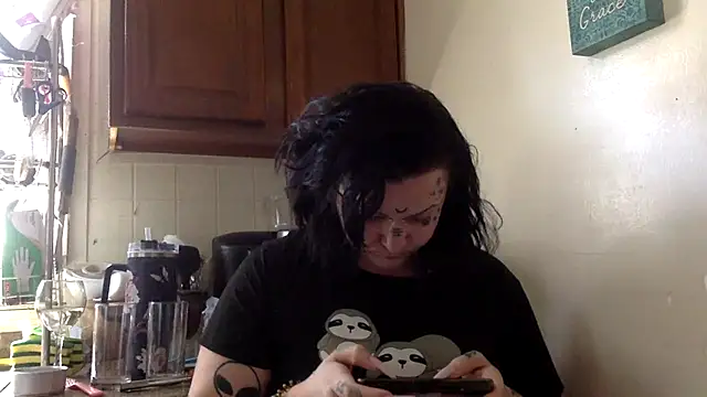 CurvyTrans2002 – Naživo XXX chat