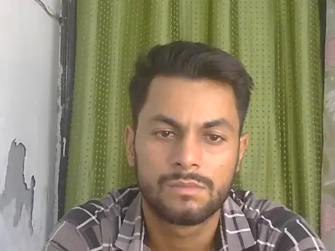 Stubborndesiboy 라이브 XXX 채팅