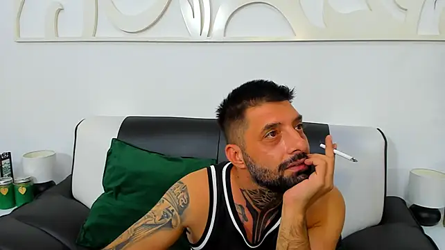 TommyDum Live XXX-Chat