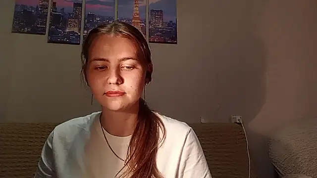 AnnettaHosaka webcam show