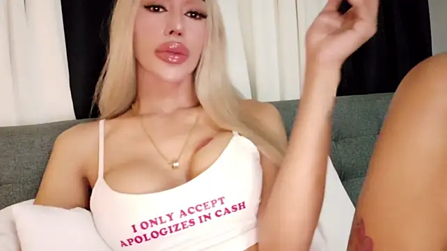 Show modela Forever_MissCandace na web-kameri