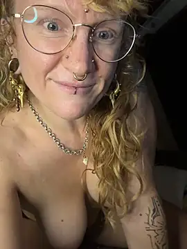 Chat +18 de Synnix ao vivo