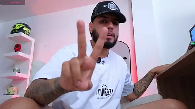 Chat XXX ao vivo de eyesconeso_