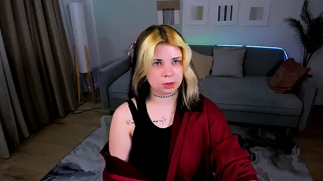 AliceSpencery élő XXX-chatje