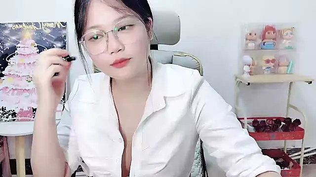 J-7758's Live XXX Chat