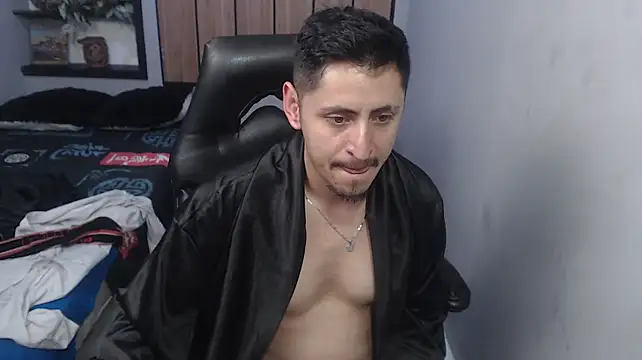 kevin_23_ Show Webcam