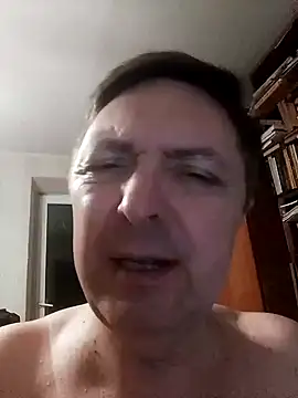 Pokaz2020 Adlı Modelin Canlı XXX Sohbeti