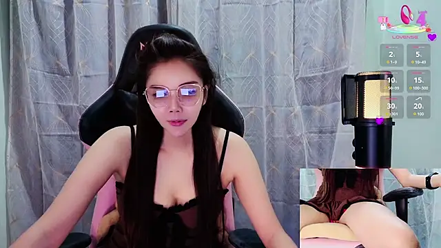 New241New Pertunjukan Webcam