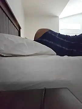 bigGirth4u লাইভ XXX চ্যাট