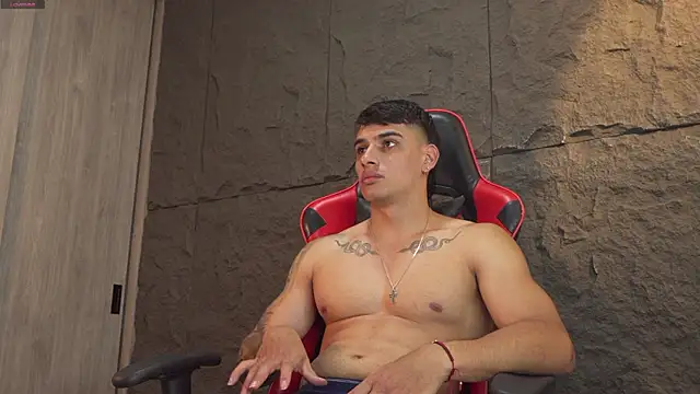 joseph_boy's Live XXX Chat