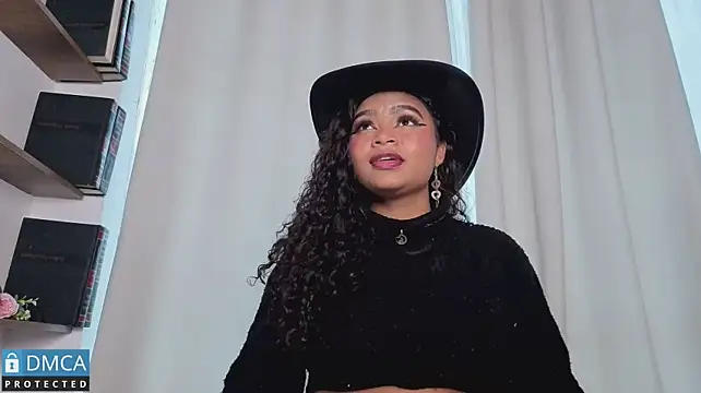 leidy_morales_'s Live XXX Chat
