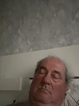 csikar élő XXX-chatje