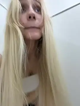 Pink_Kiss Adlı Modelin Canlı XXX Sohbeti