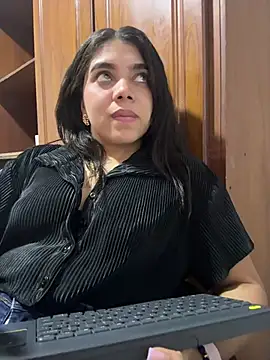 XXX chat uživo modela Luna_rousse26