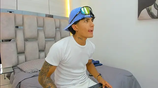 Chat XXX ao vivo de Ruslan_marcel