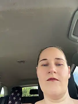 הופעת וובקאם של lolabunny9