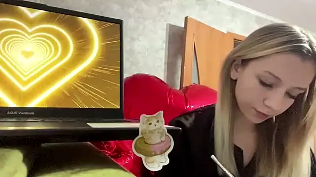 LeomaCrozat Webcam show