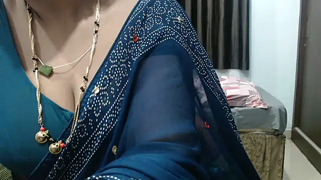 sunitha-3 Live XXX-Chat