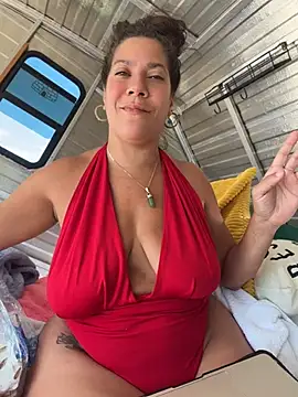 Chat +18 de Bigbuttbrooklynn ao vivo
