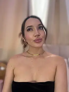Bella-taylorr লাইভ XXX চ্যাট