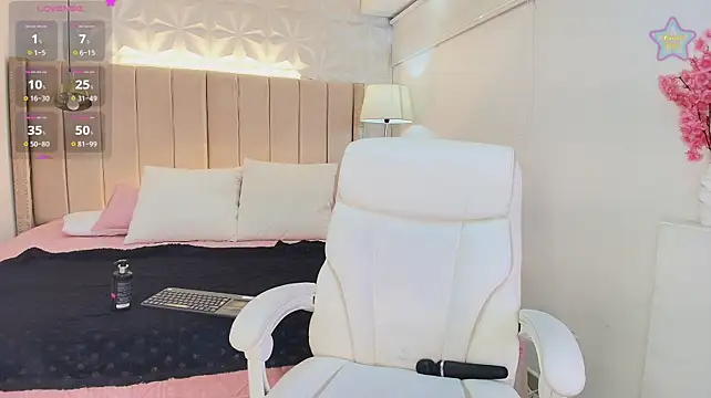 mia_thompsonn_ লাইভ XXX চ্যাট