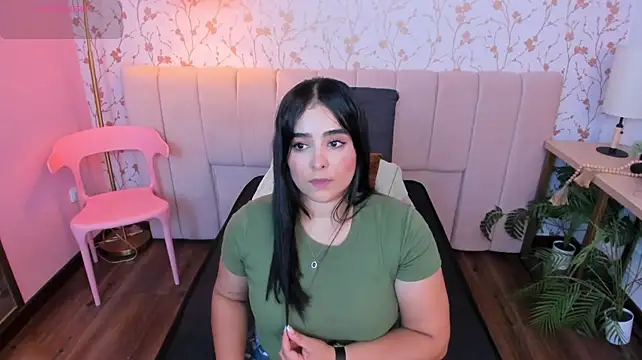 Chat +18 de taylor_bennet ao vivo