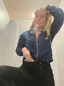 SiaLater Adlı Modelin Canlı XXX Sohbeti