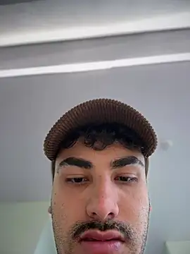 Big_Snake77's Webcam Show