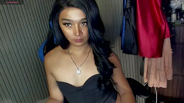 Show webcam de TrinityFucksYou