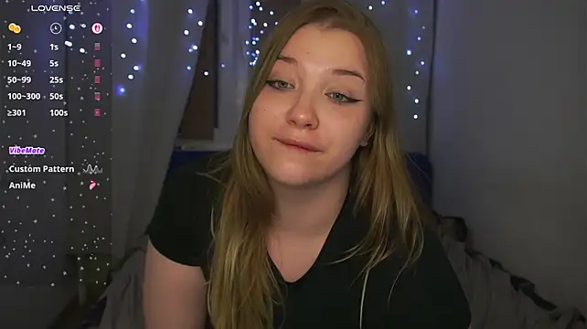 CuteSharloti: онлайн-секс-чат