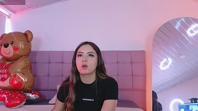arycooper_'s Live XXX Chat