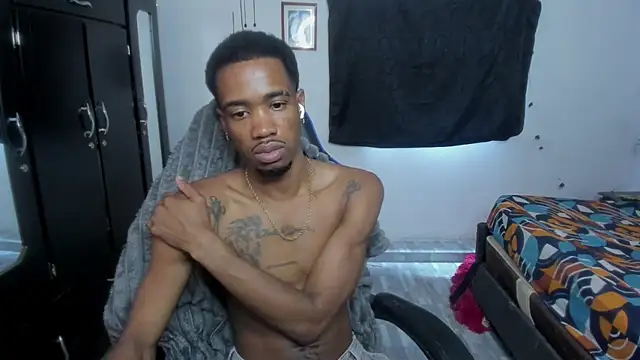 Czat XXX na żywo – Kofi_exotic_2