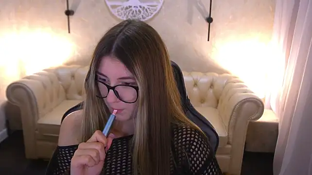 Chat +18 de Lissaa_Moon ao vivo