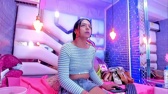 Вебкам-шоу EmmyTorner
